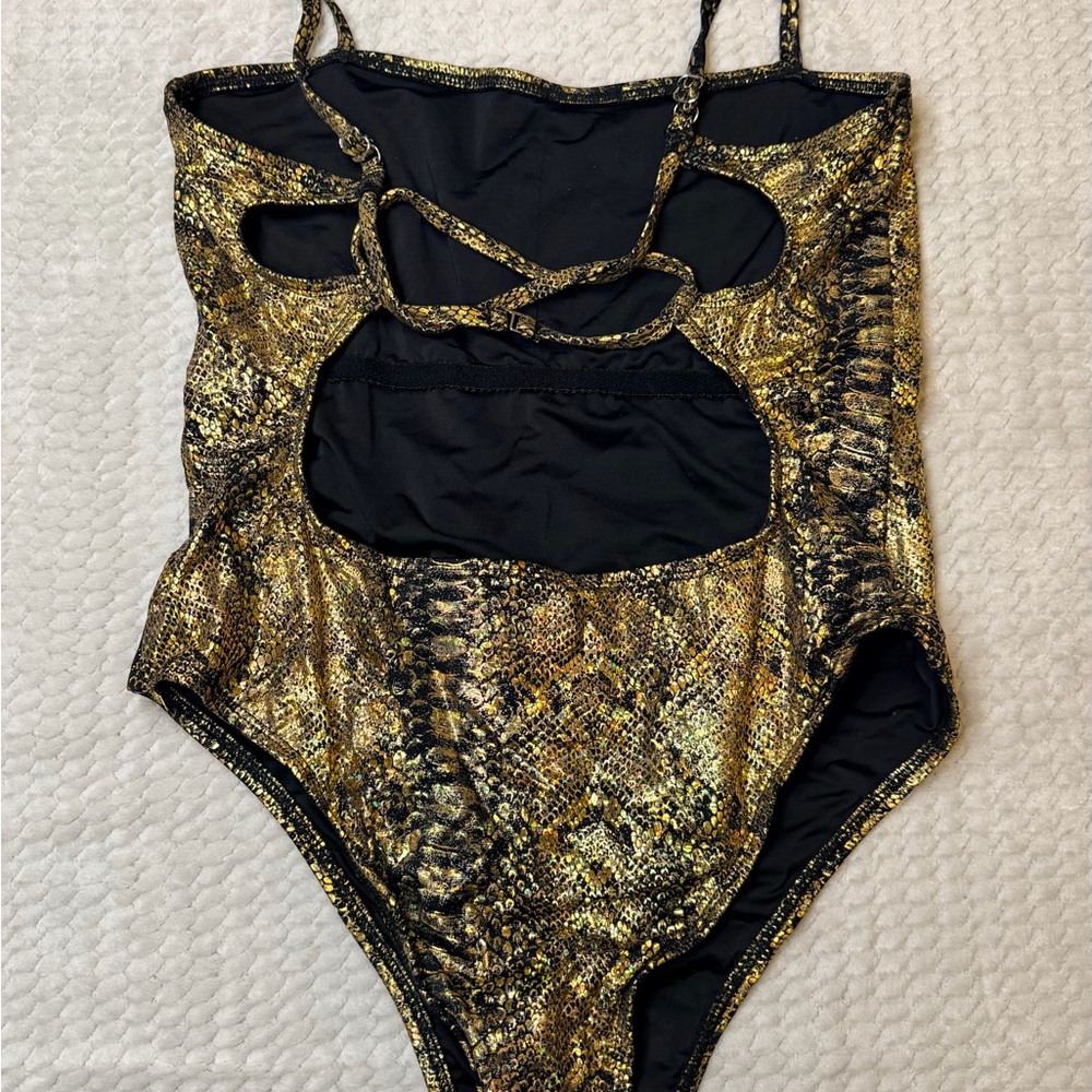 Dippin' Daisy's Metallic Snake Print One Piece - Picture 4 of 9